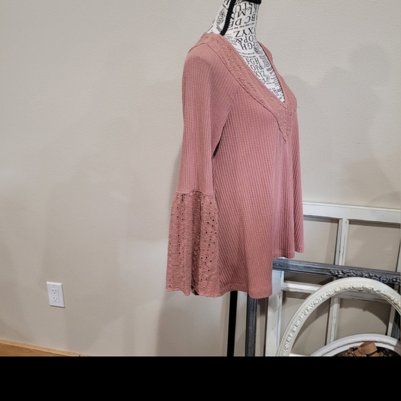 Free People Parisian Nights Women SZ S bell sleeve multi media top Mauve thermal - Picture 6 of 12